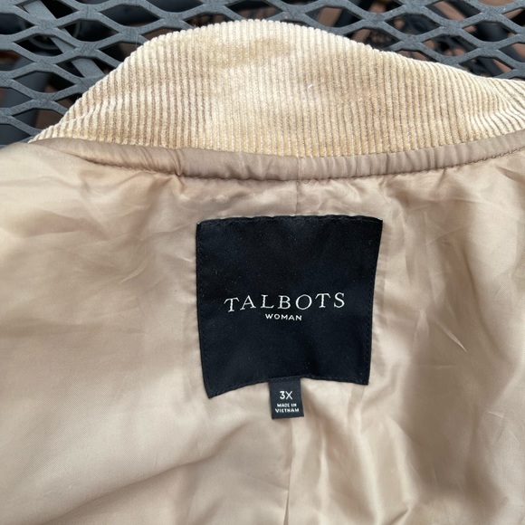 ❗️SALE❗️Talbot’s quilted vest. Perfect for spring/summer layering. - Picture 4 of 4